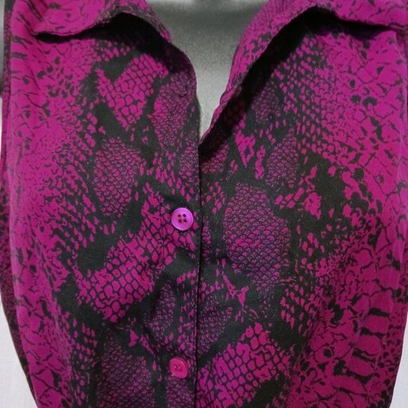 Dots Women Animal Print Blouse Size S - Picture 4 of 4